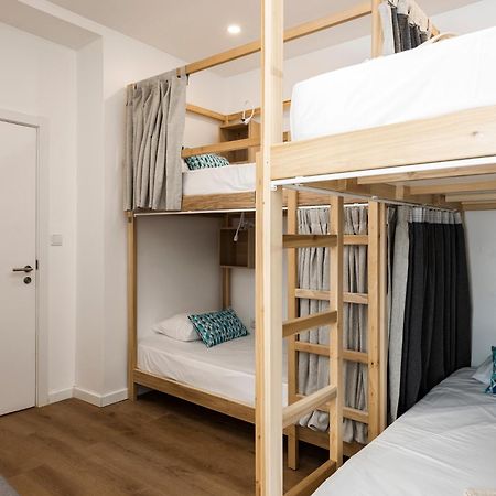 Madalena Hostel E Suites Фару Экстерьер фото