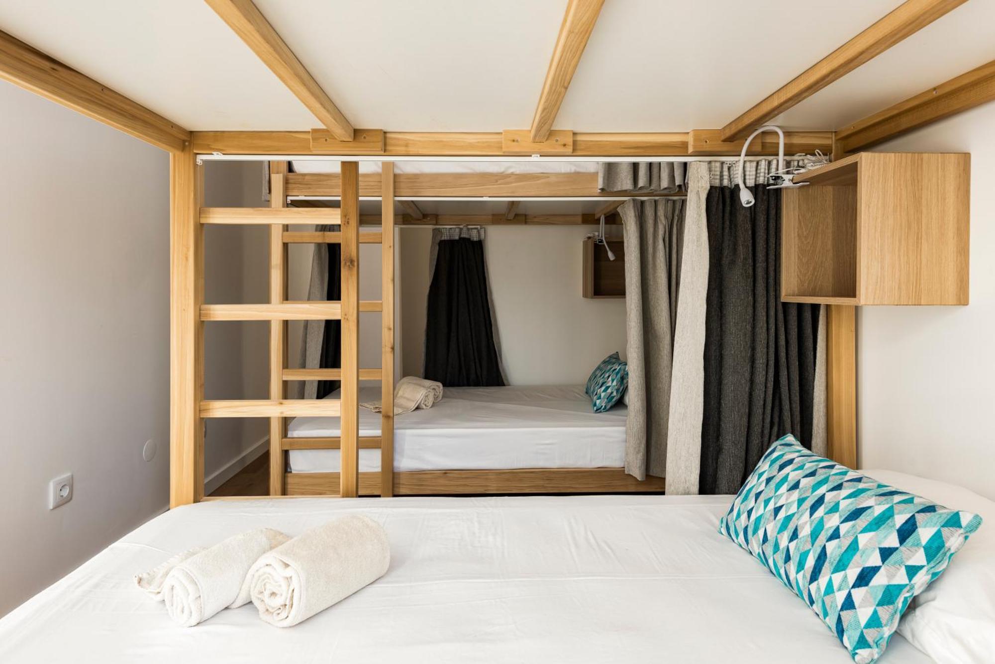 Madalena Hostel E Suites Фару Экстерьер фото